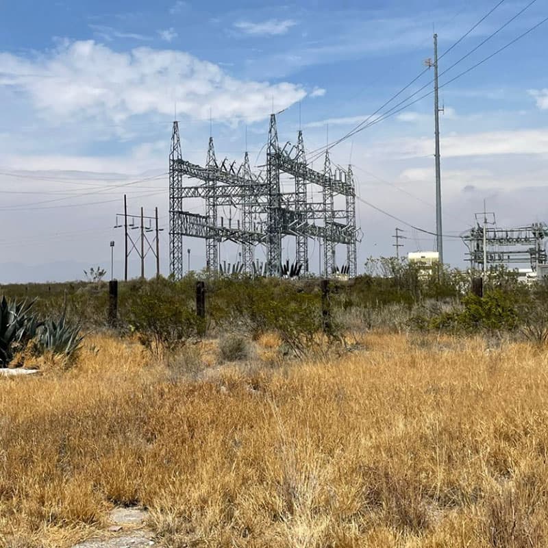 Infraestructura eléctrica y tomas disponibles en Agua Nueva